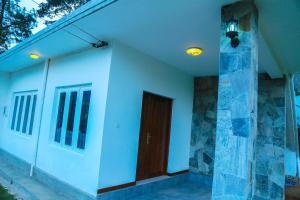 Tòa nhà nơi nhà nghỉ dưỡng tọa lạc