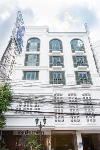 Gallery image of Lucky House Khaosan in Bangkok