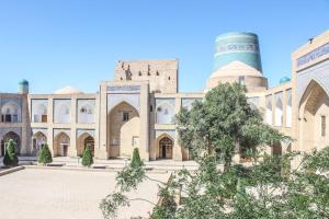 Imagen de la galería de Orient Star Khiva Hotel- Madrasah Muhammad Aminkhan 1855, en Khiva