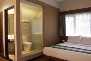 Grand Whiz Hotel Nusa Dua Bali, Nusa Dua – Updated 2023 Prices
