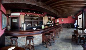 Lounge nebo bar v ubytování Hotel Os Olivos