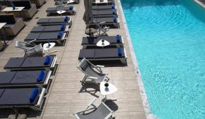 Πισίνα στο ή κοντά στο Capsis Hotel Thessaloniki 