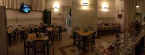 Restaurace v ubytování Lungomare Hotel