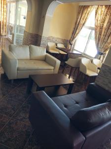 Posezení v ubytování Eleni Hotel