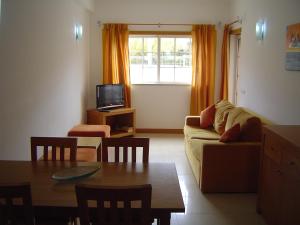 Gallery image of Apartamentos Monte da Vinha I in Albufeira