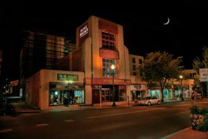 The Hotel Warner