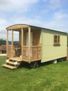 Gallery image of Orme View Lodges in Bangor