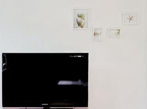 TV a/nebo společenská místnost v ubytování Bos En Kasteel