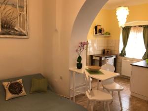 Et opholdsområde på Turnului Apartment Central Sibiu