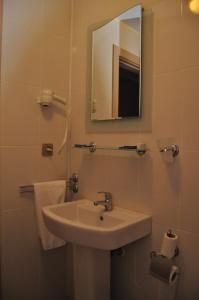 Kylpyhuone majoituspaikassa Arapgir Nazar Hotel
