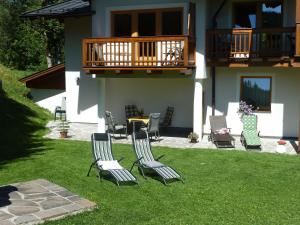Ogród w obiekcie Haus Dachstein