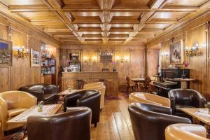 Posedenie v ubytovaní Hotel Aquila