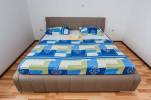 Postel nebo postele na pokoji v ubytování Apartment Lena