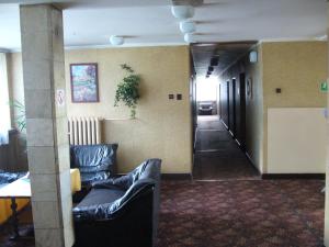 Część wypoczynkowa w obiekcie Karet Obiekt Hotelowy