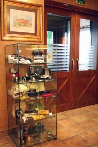 Afbeelding uit fotogalerij van Hotel Restaurante El Tollo in Utiel