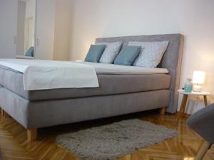 Apartment Vesna tesisinde bir oturma alanı