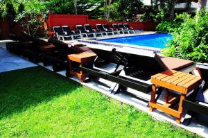 Bazén v ubytování Alina Grande Hotel & Resort nebo v jeho okolí