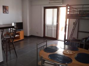 Zdjęcie z galerii obiektu Ferienwohnung-Apartment Bootsliegeplatz nach Anfrage w mieście Povljana