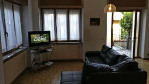 Gallery image of Volta Como Lake apartament in Brunate