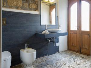 Koupelna v ubytování La Torre del Prete + 29 fotografií