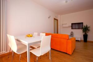 TV a/nebo společenská místnost v ubytování Residence Speranza
