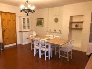 Fotografie z fotogalerie ubytování Chalet Delle Rose Saludecio v destinaci Saludecio