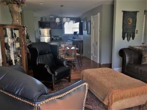 Gallery image of Vineyard Mansion Carriage House in Saint Joseph