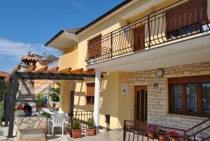 Balkón nebo terasa v ubytování Apartments & Studio Matan