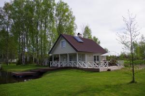 Photo de la galerie de l'établissement Ööbiku Holiday House, à Antsla