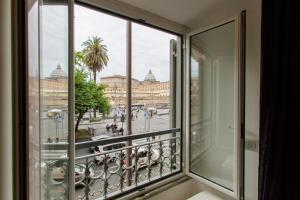 Foto da galeria de San Pietro Grand Suite em Roma