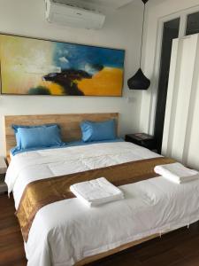 Gallery image of Benny's City Hotel in Sihanoukville