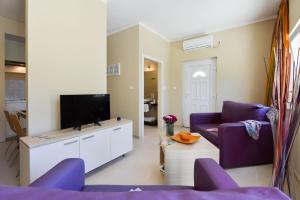 Φωτογραφία από το άλμπουμ του Cecilia Apartments σε Lun