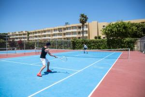 Tiện nghi tennis/bóng quần (squash) tại Sunshine Rhodes