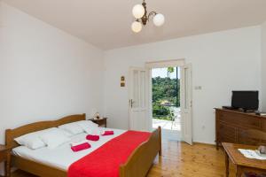 Gallery image of Apartments Miskovic in Koločep +34 photos