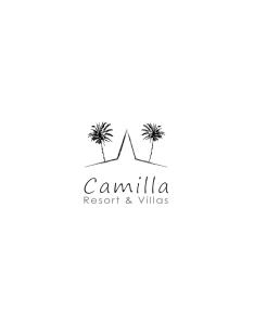 logotipo de complejo y villa con palmeras en Camilla Resort en Gili Air