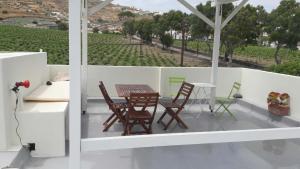 Μπαλκόνι ή βεράντα στο Cosy studio in Santorini +19 φωτογραφίες
