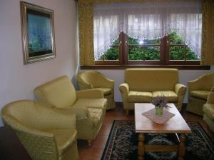 Posezení v ubytování Hotel Villa Fosine