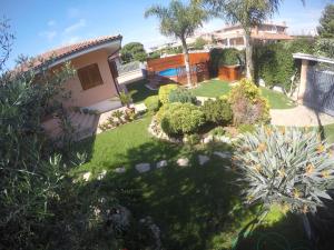 A garden outside Villa nevada -20 min da Roma