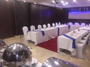 Фотография из галереи Casablu Hotel в Нуакшоте