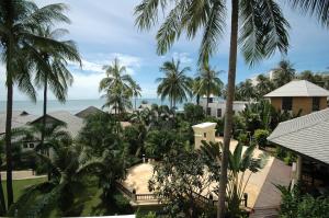 Gallery image of Golden Pine Beach Resort in Pran Buri
