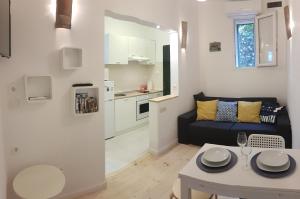 Kuchyň nebo kuchyňský kout v ubytování Apartment Bezic