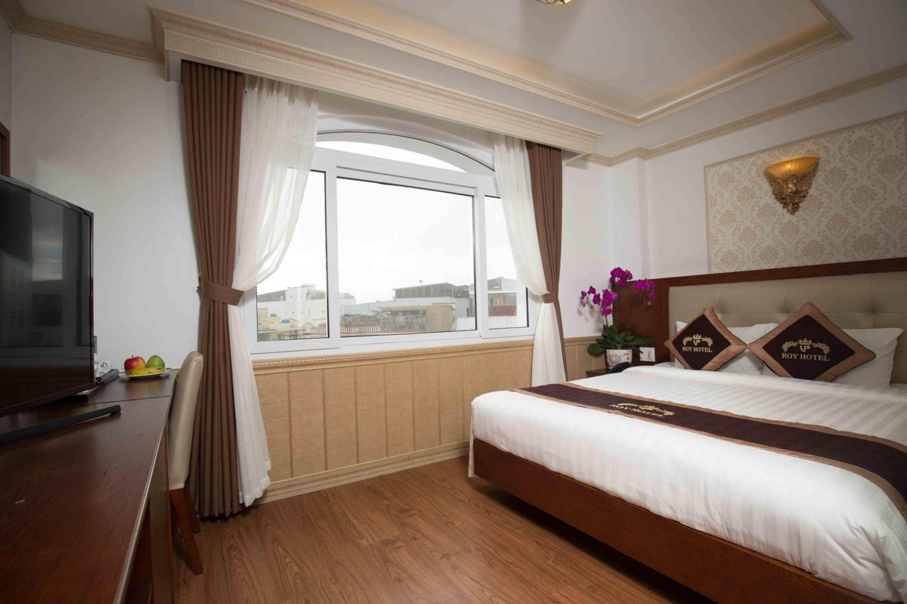 Roy Dala Hotel