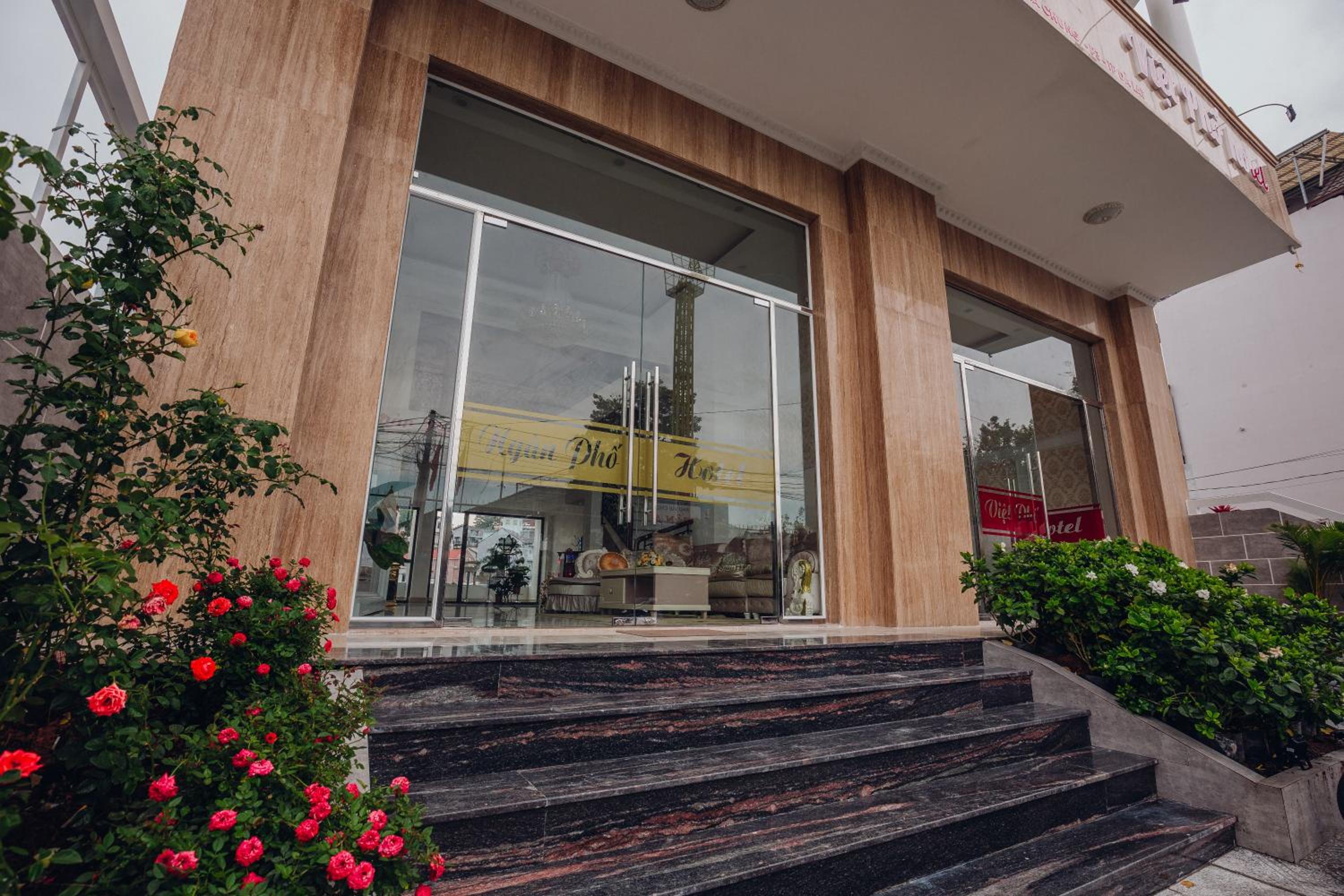 Ngàn Phố Studio & Love Hotel