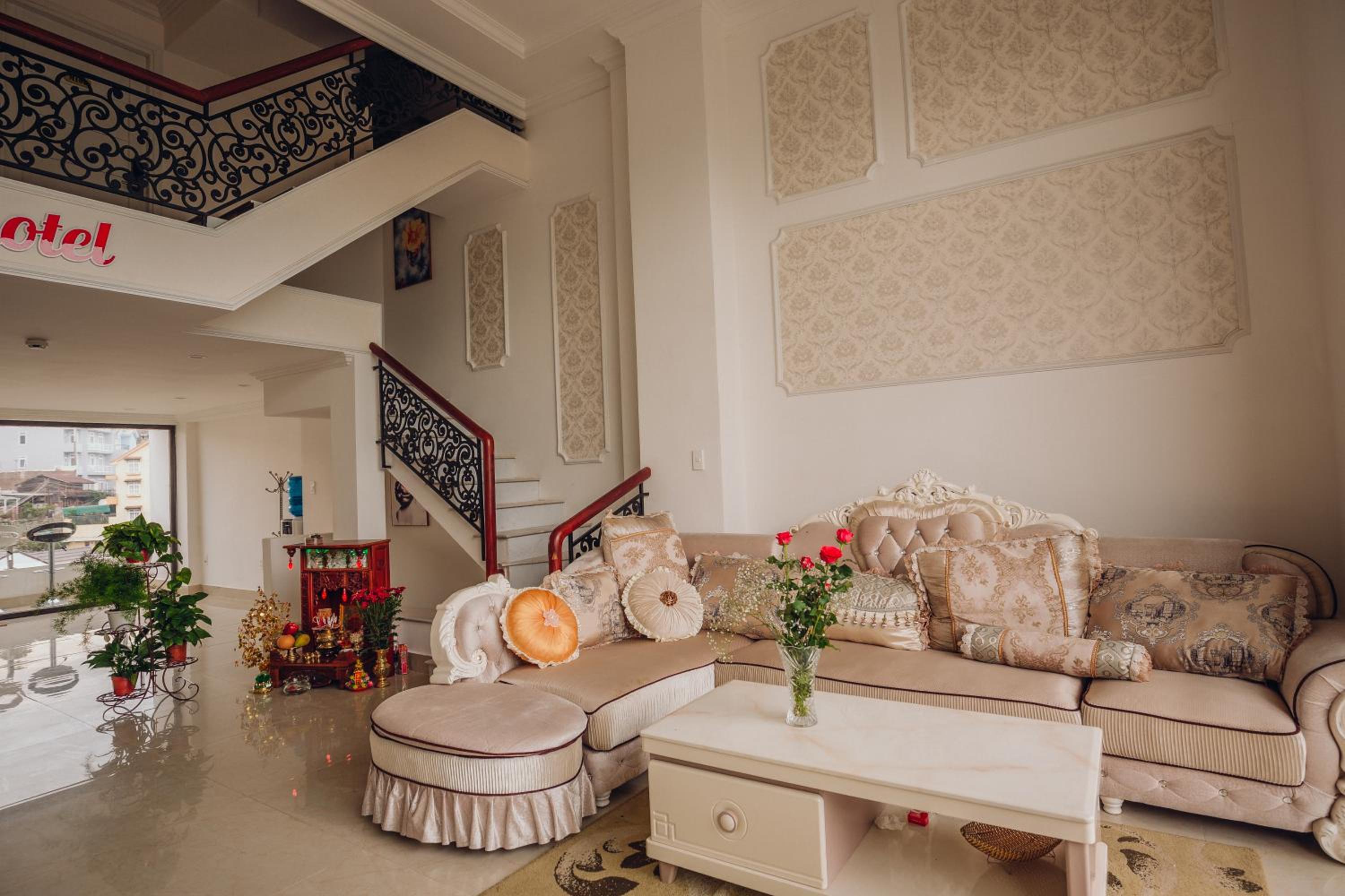 Ngàn Phố Studio & Love Hotel