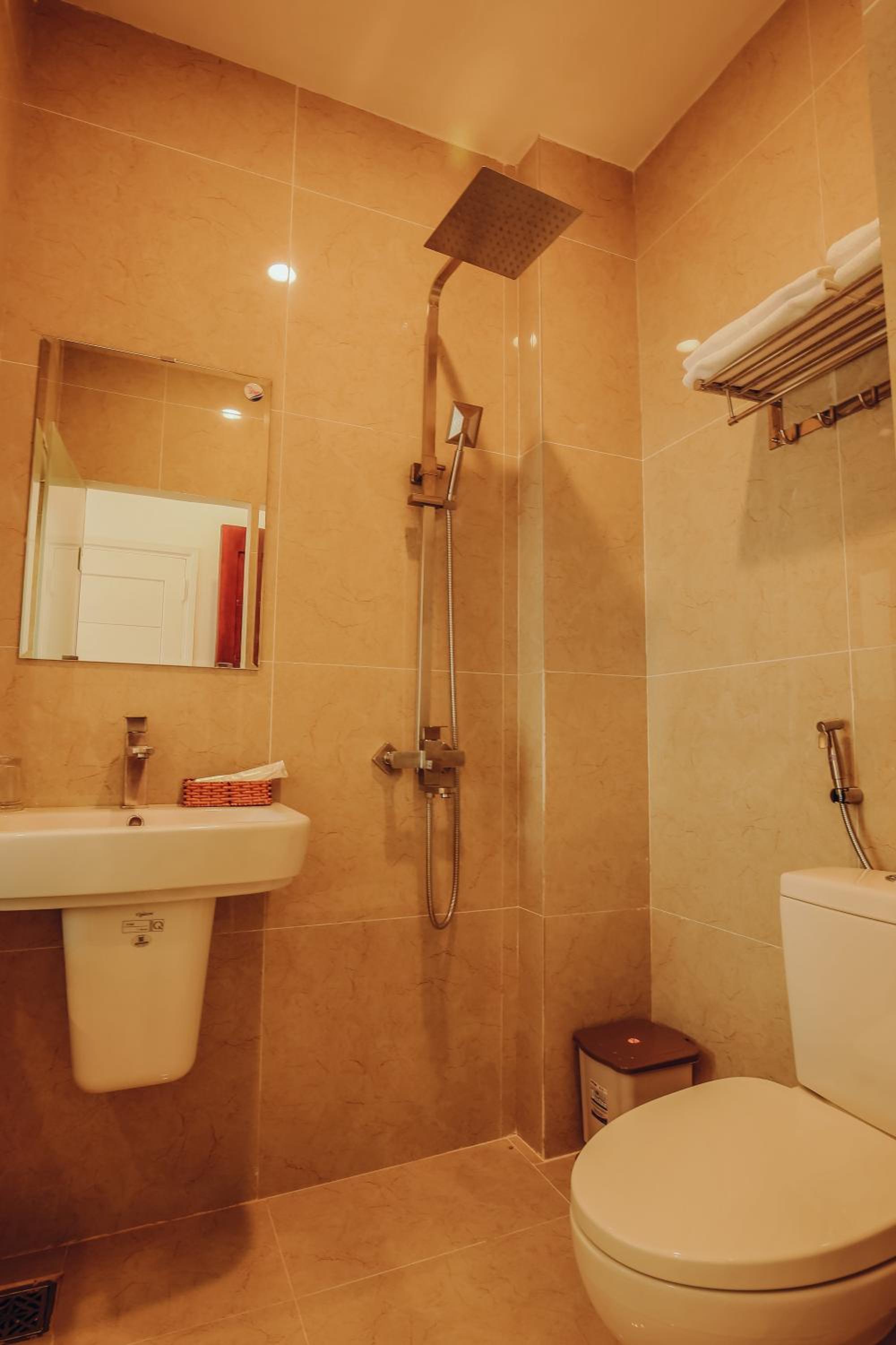Ngàn Phố Studio & Love Hotel