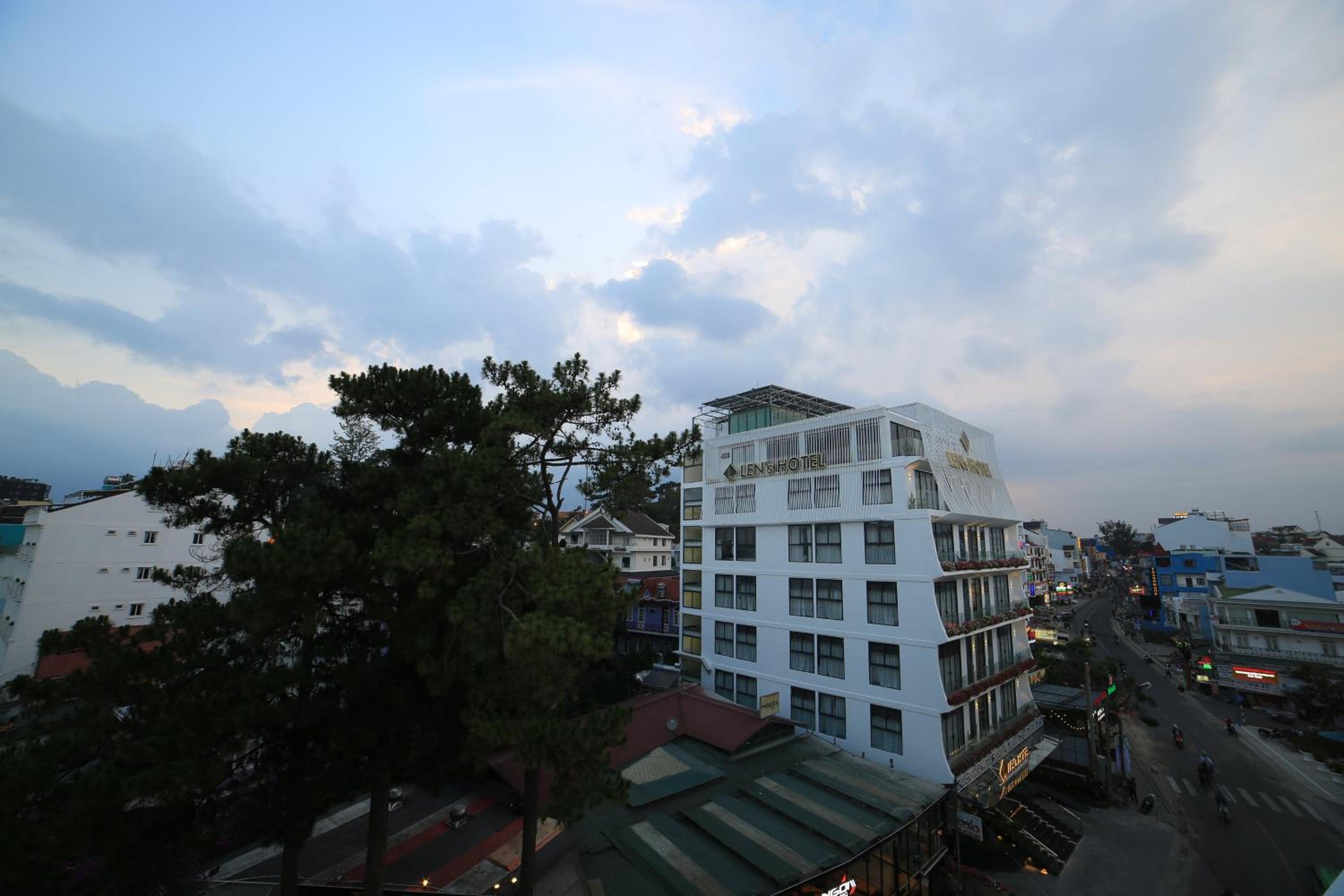 Khách sạn Liên Sơn - Đà Lạt