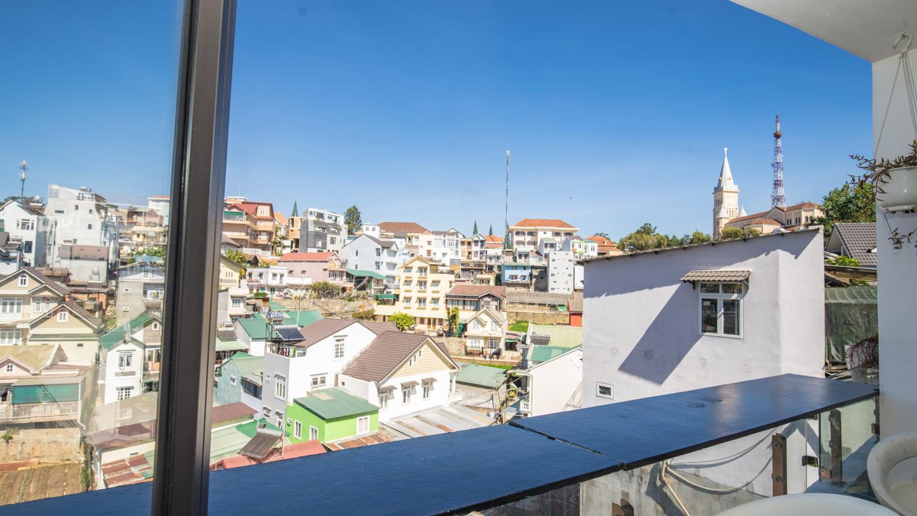 Ngàn Phố Studio & Love Hotel