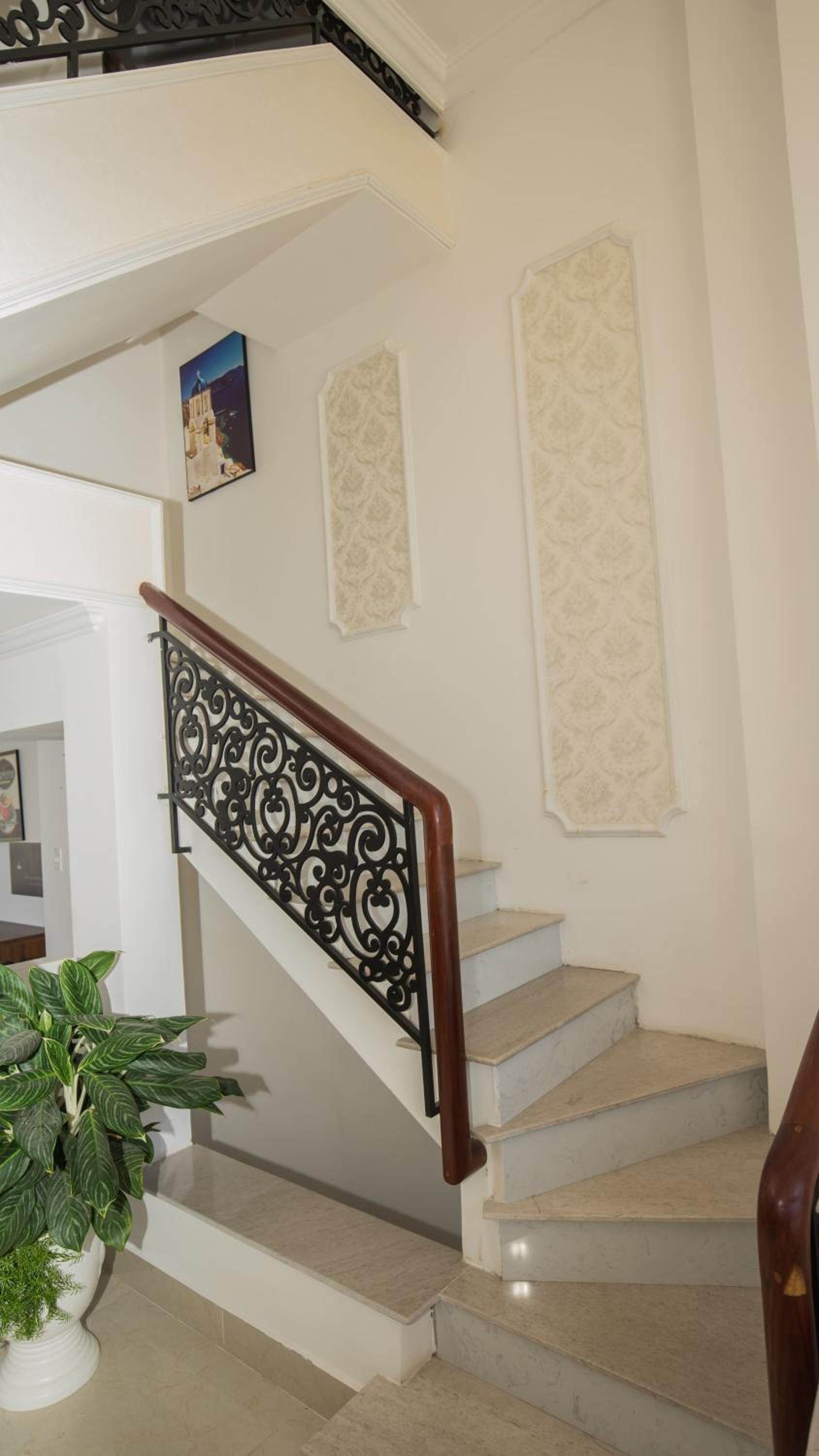 Ngàn Phố Studio & Love Hotel