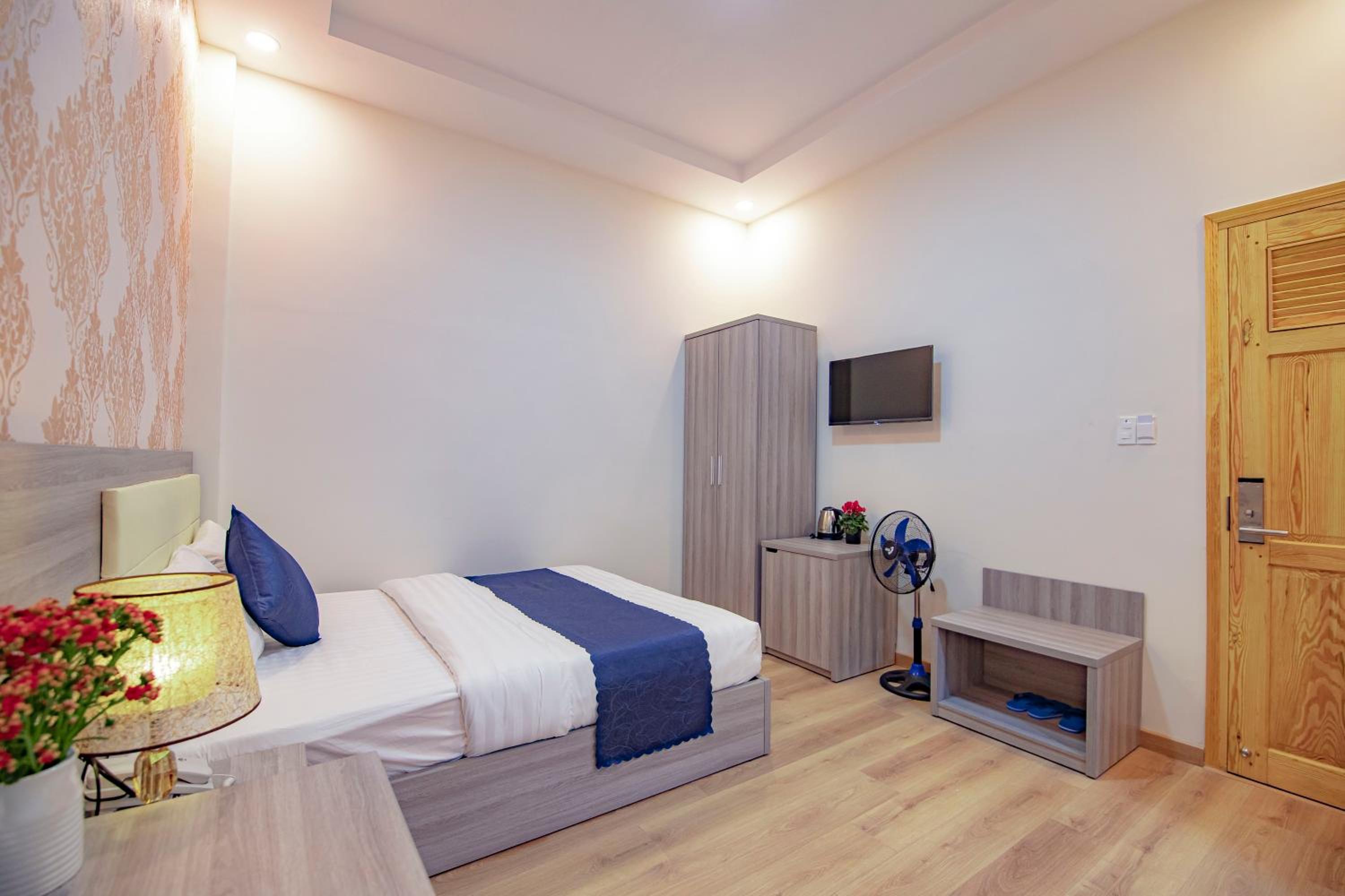 Khanh Uyen 1 Hotel