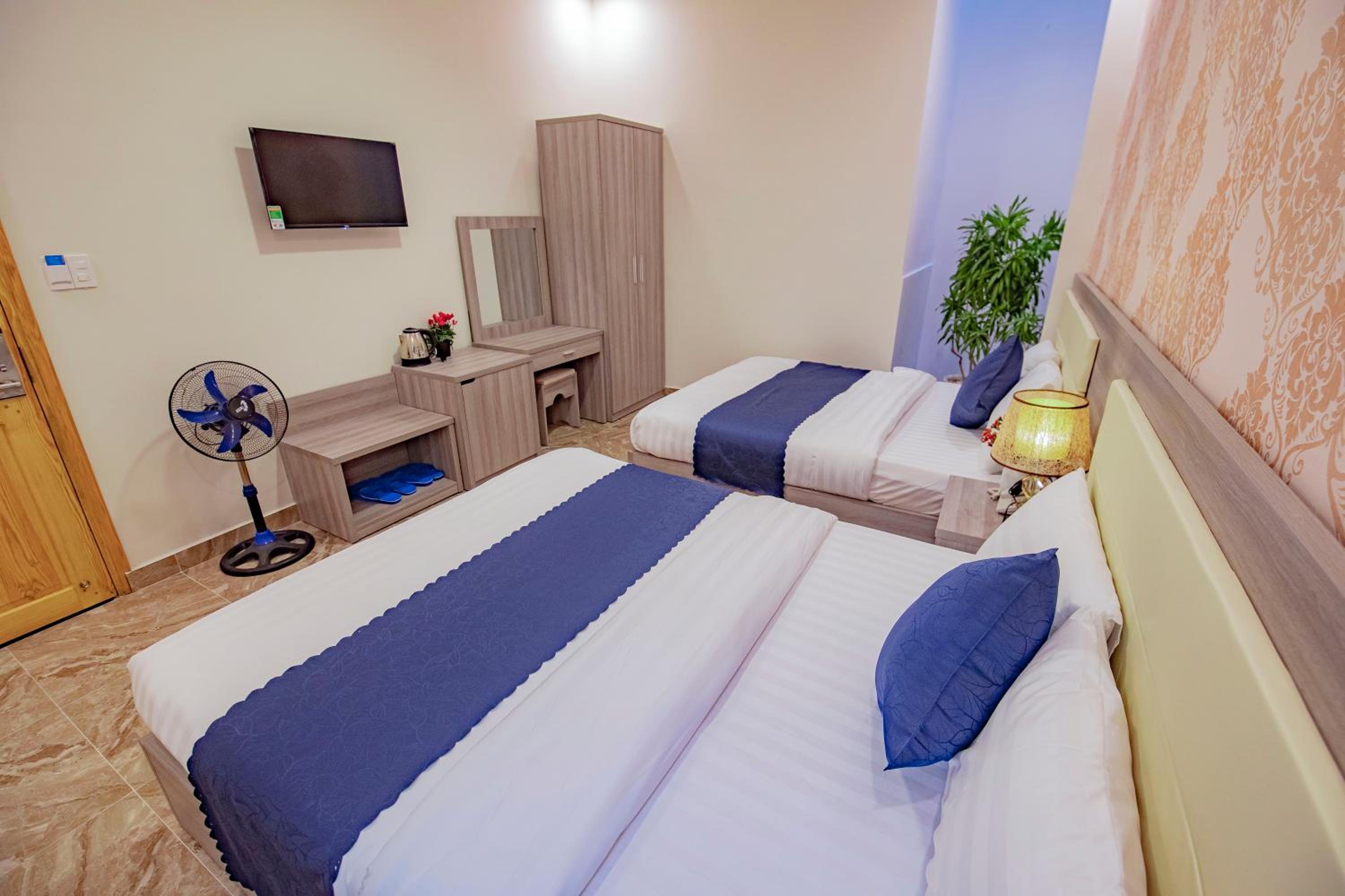 Khanh Uyen 1 Hotel
